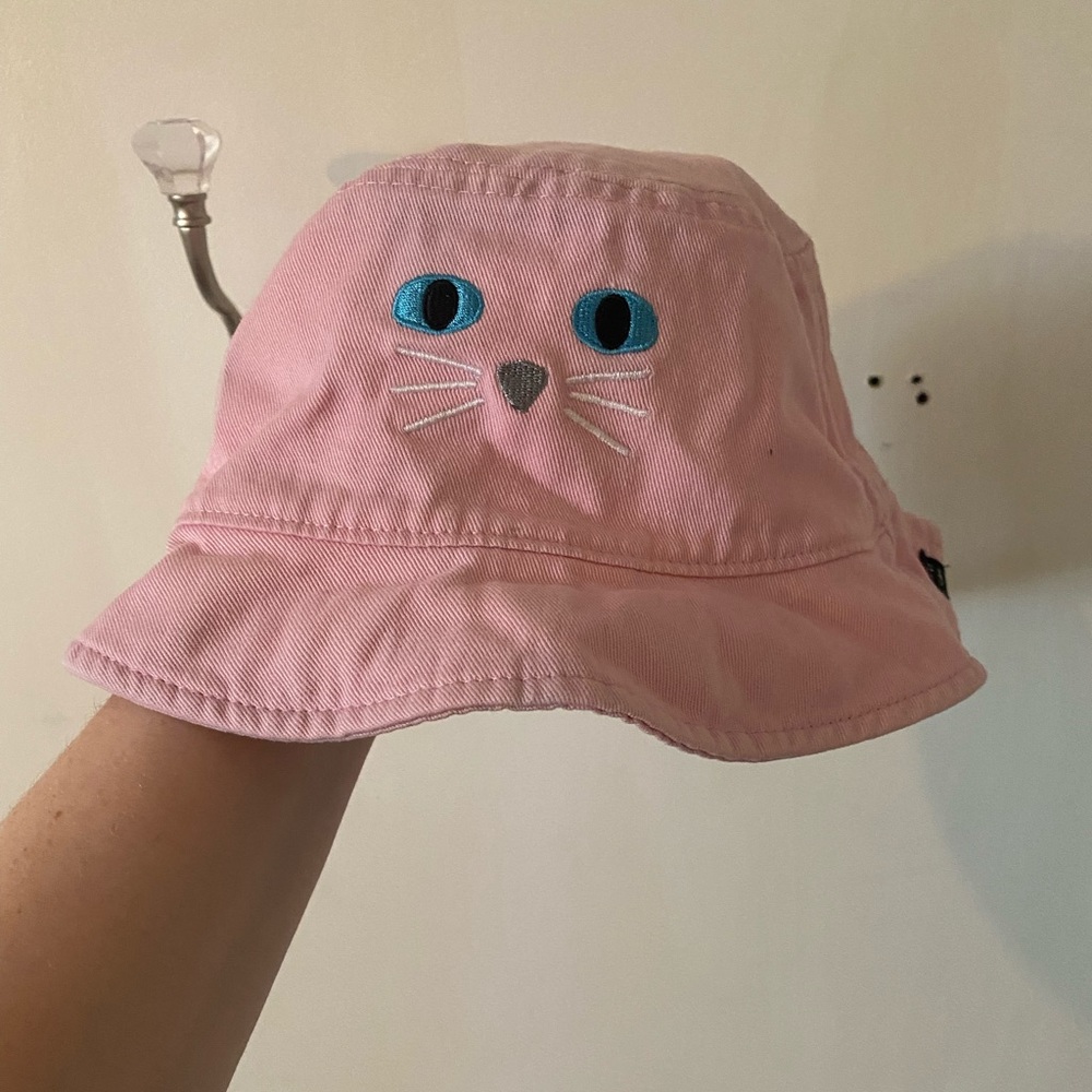 Lazy Oaf cat bucket hat